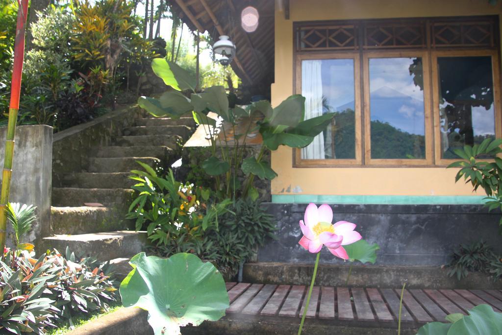 Bebek Biru Hotel Сидемен Екстериор снимка