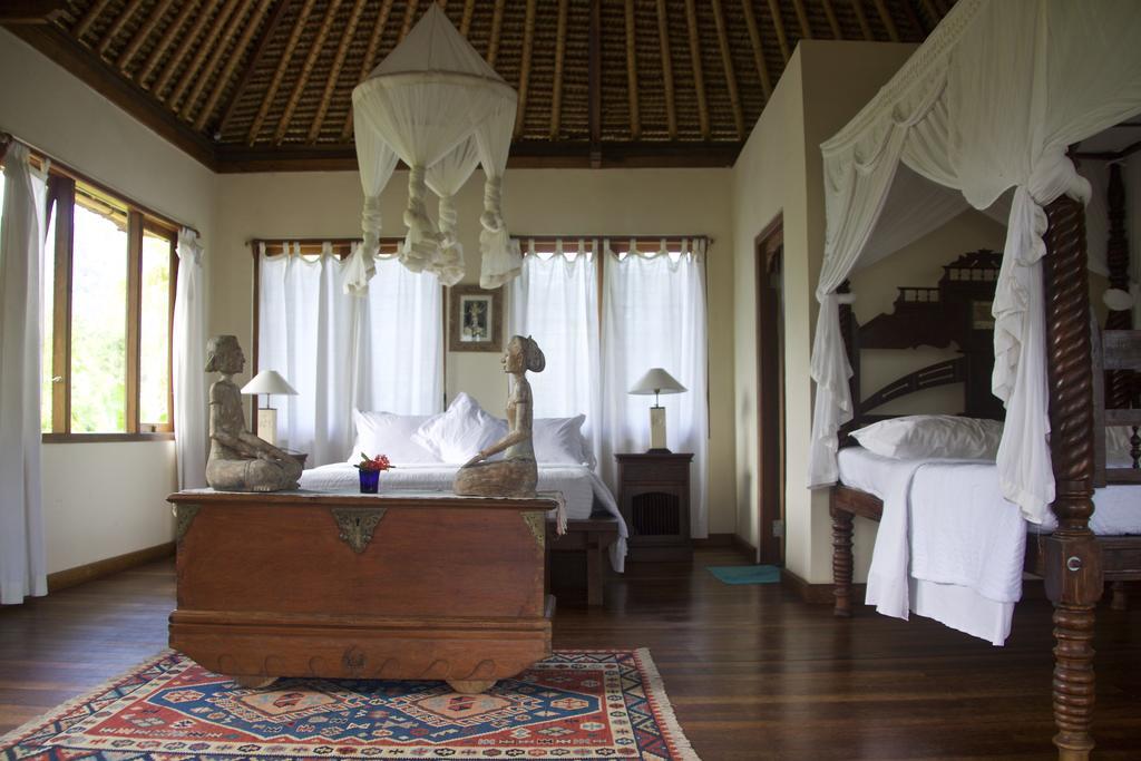 Bebek Biru Hotel Сидемен Екстериор снимка
